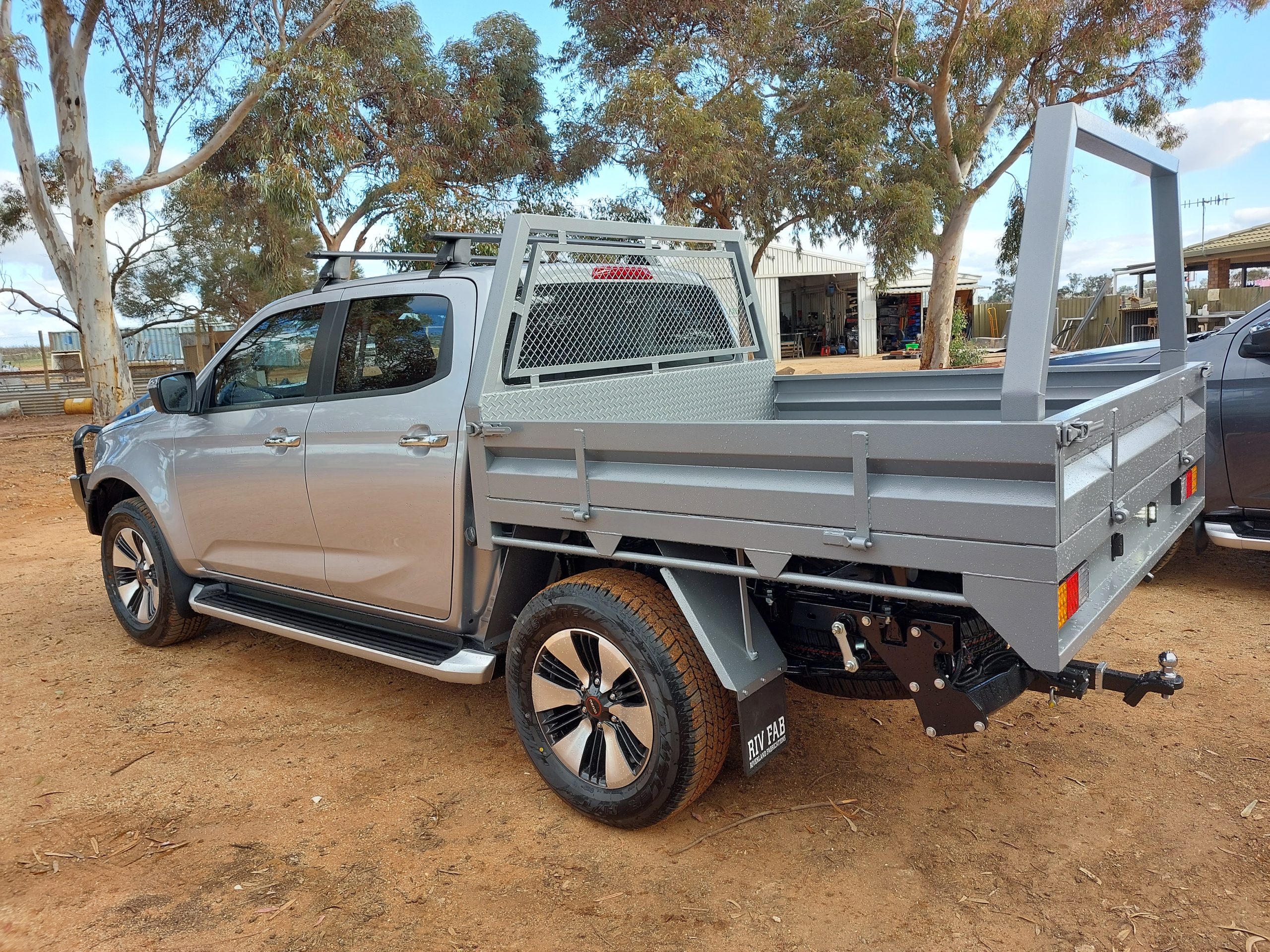 D-Max Dual Cab Steel Tray